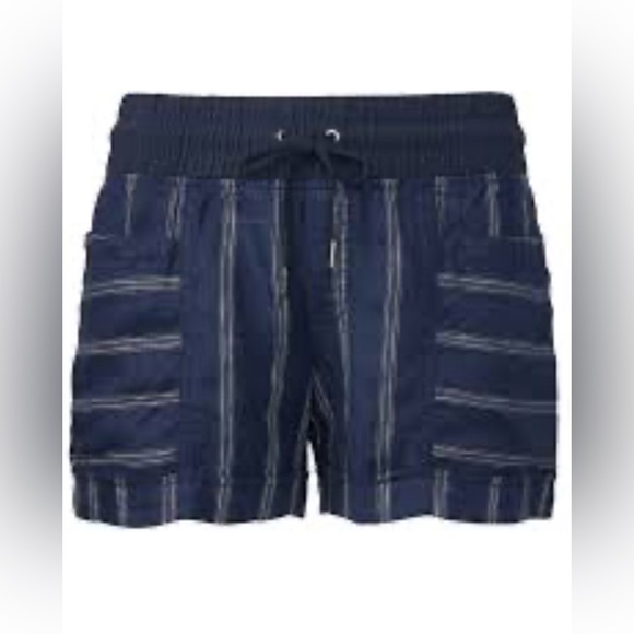 Athleta Pants - ATHLETA CABO TIDE LINEN 4" SHORT